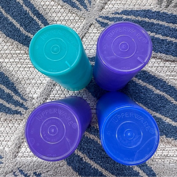 Vintage Tupperware Jewel Tone 6.5in Stackable Tumbler Cup Set - Picture 3 of 4